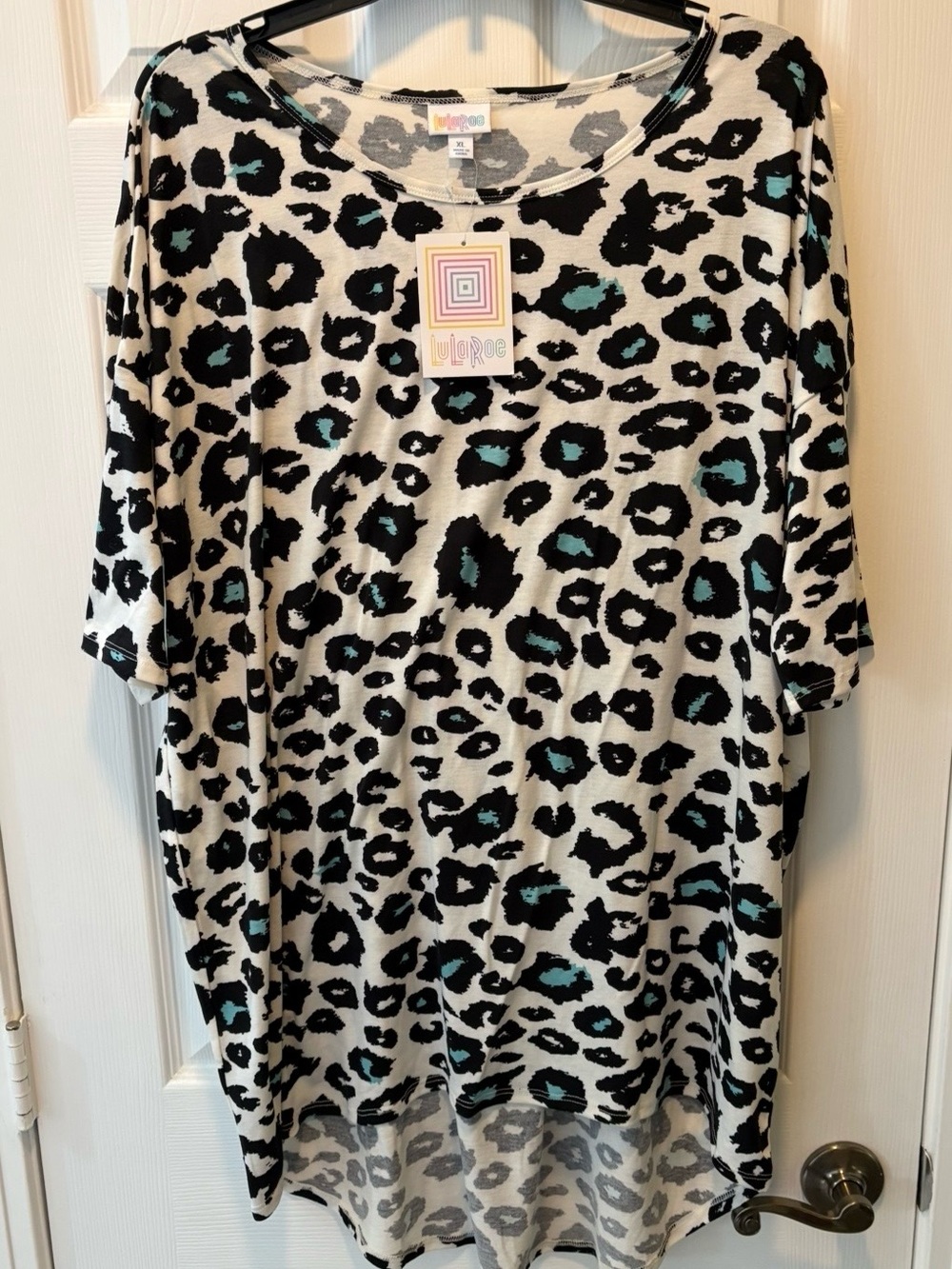 LuLaRoe White Black Teal Leopard Print Tunic